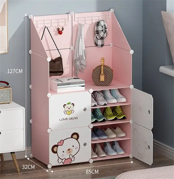 Shoe rack with cover